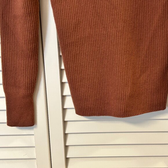 Babaton Top: Size 2XS - Picture 4 of 10